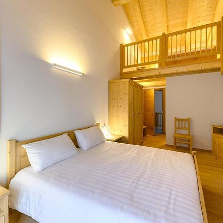 Hotel Centrale, Typically Swiss Poschiavo Luaran gambar