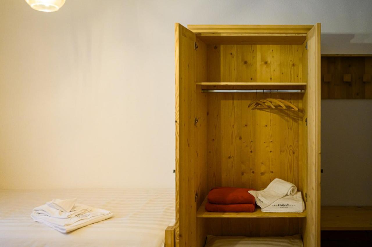 Hotel Centrale, Typically Swiss Poschiavo Luaran gambar