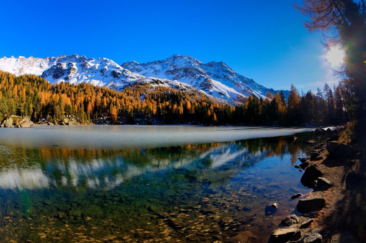 Hotel Centrale, Typically Swiss Poschiavo Luaran gambar