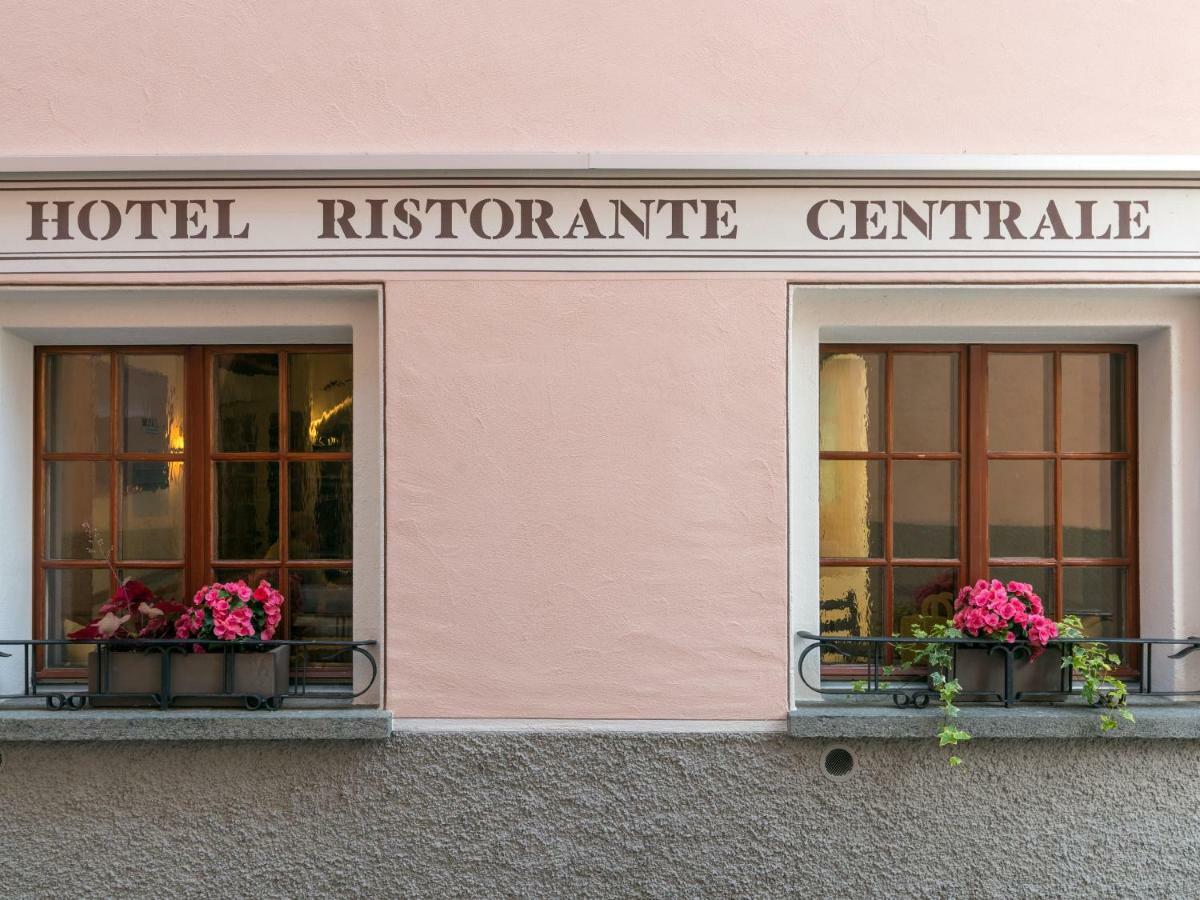 Hotel Centrale, Typically Swiss Poschiavo Luaran gambar